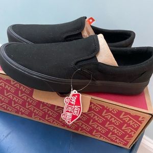 Vans men’s slip ons black size 10 1/2 brand new in box